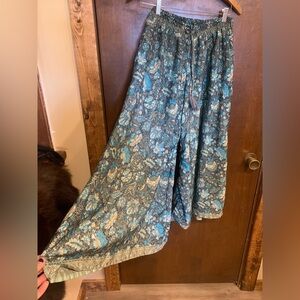 Floral Wide-Leg Pants